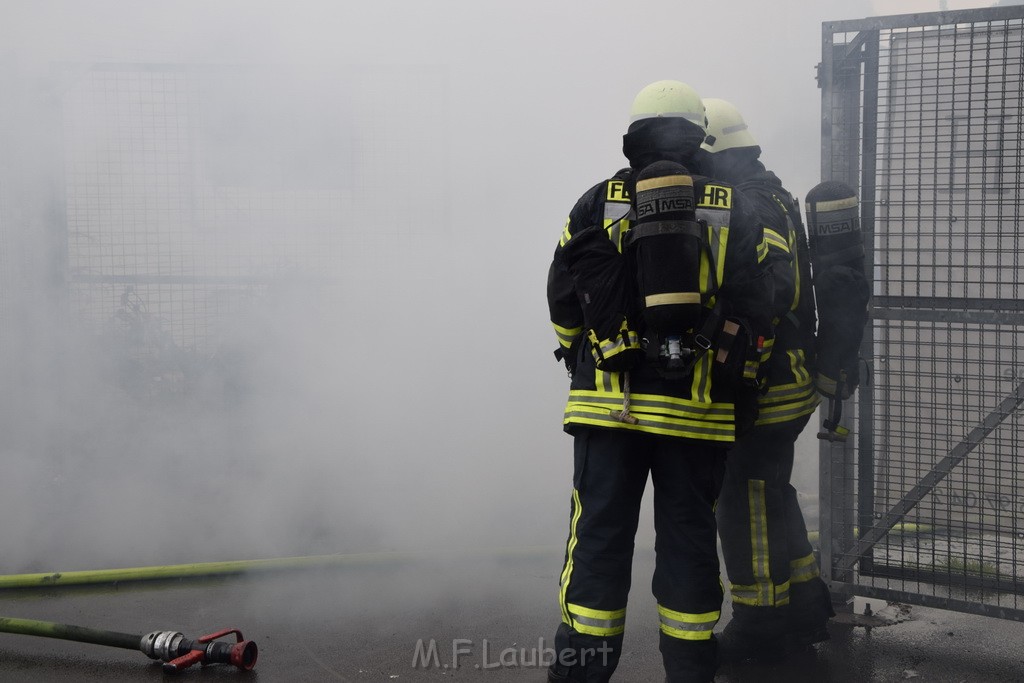 Feuer 4 Bergisch Gladbach Gronau Am Kuhlerbusch P142.JPG - Miklos Laubert